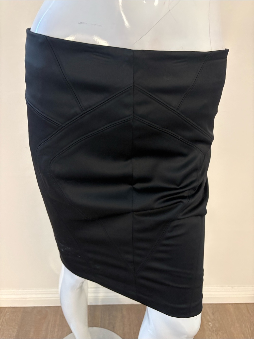 Vintage Designer Marciano Black Satin Fitted Pencil Midi Skirt Office Siren